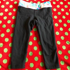 2 pairs Ivivva black yoga crop pant size 6